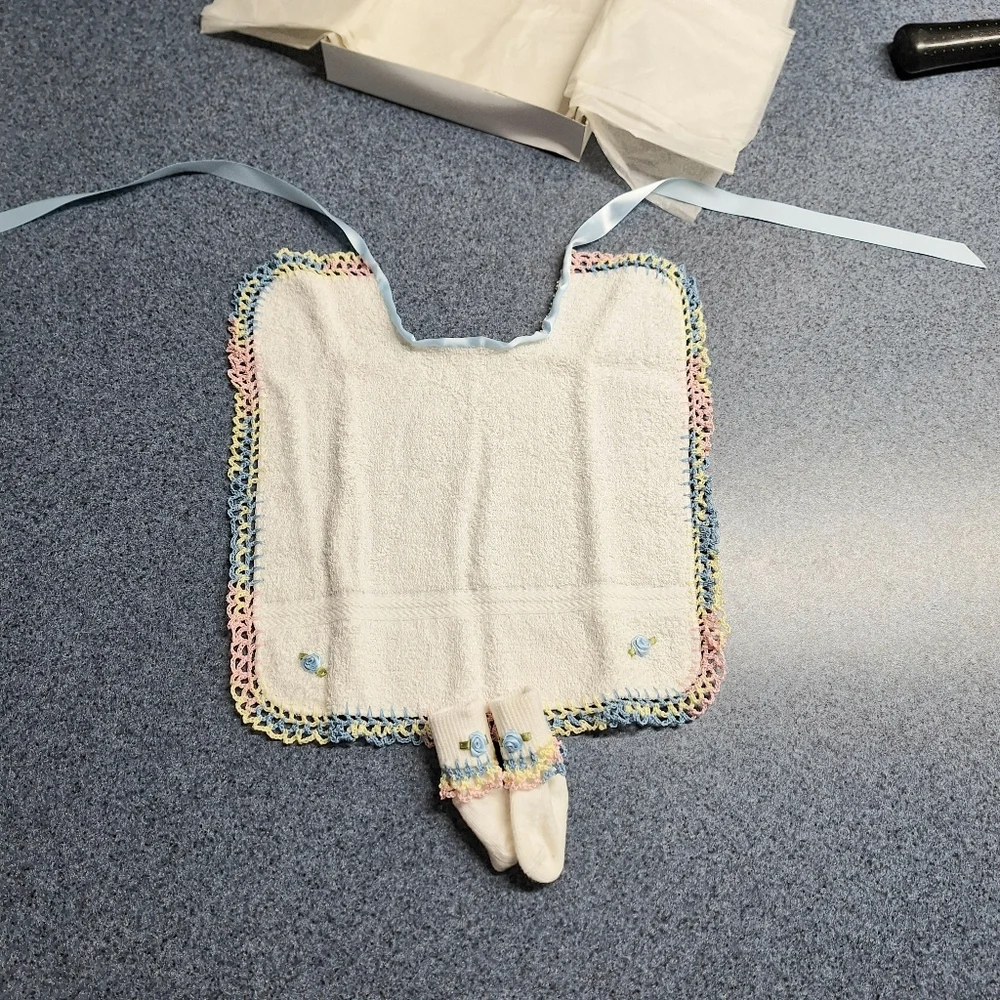 Handmade Crochet Trim Baby Bib and Booties Set, NWOT